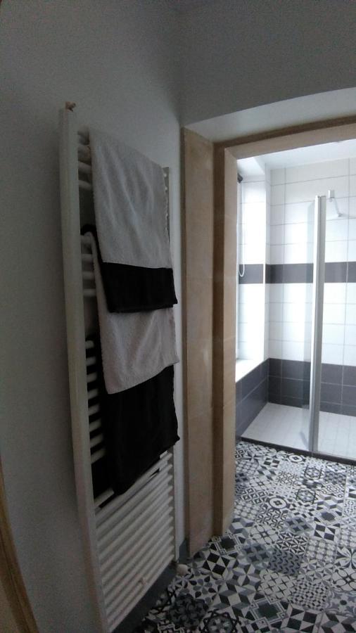 Chambre D'Hote Le 18-20 Saint-Martin-des-Entrées Exteriör bild