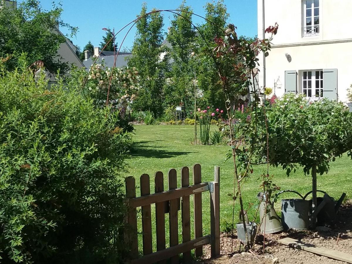 Chambre D'Hote Le 18-20 Saint-Martin-des-Entrées Exteriör bild