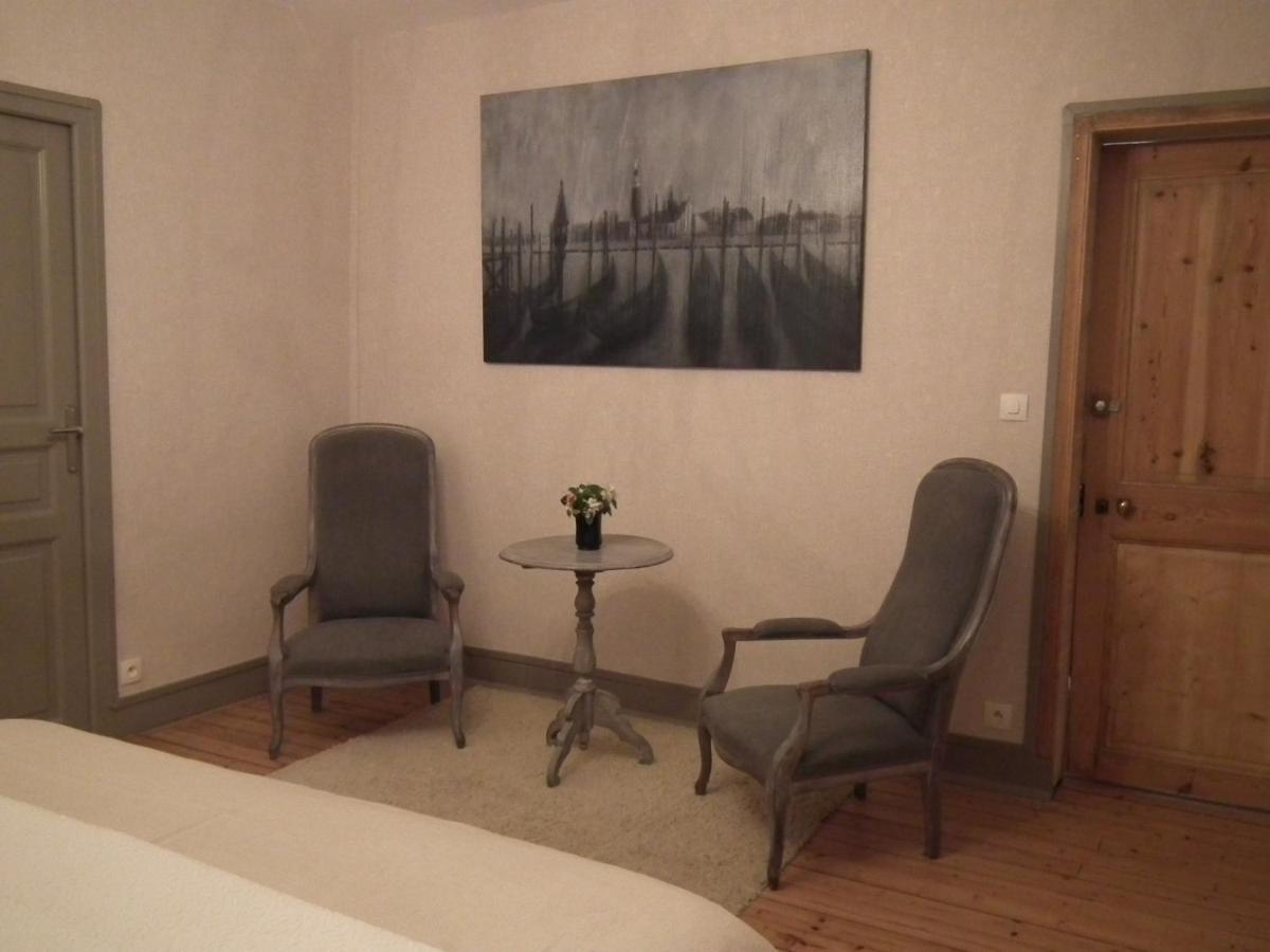 Chambre D'Hote Le 18-20 Saint-Martin-des-Entrées Exteriör bild
